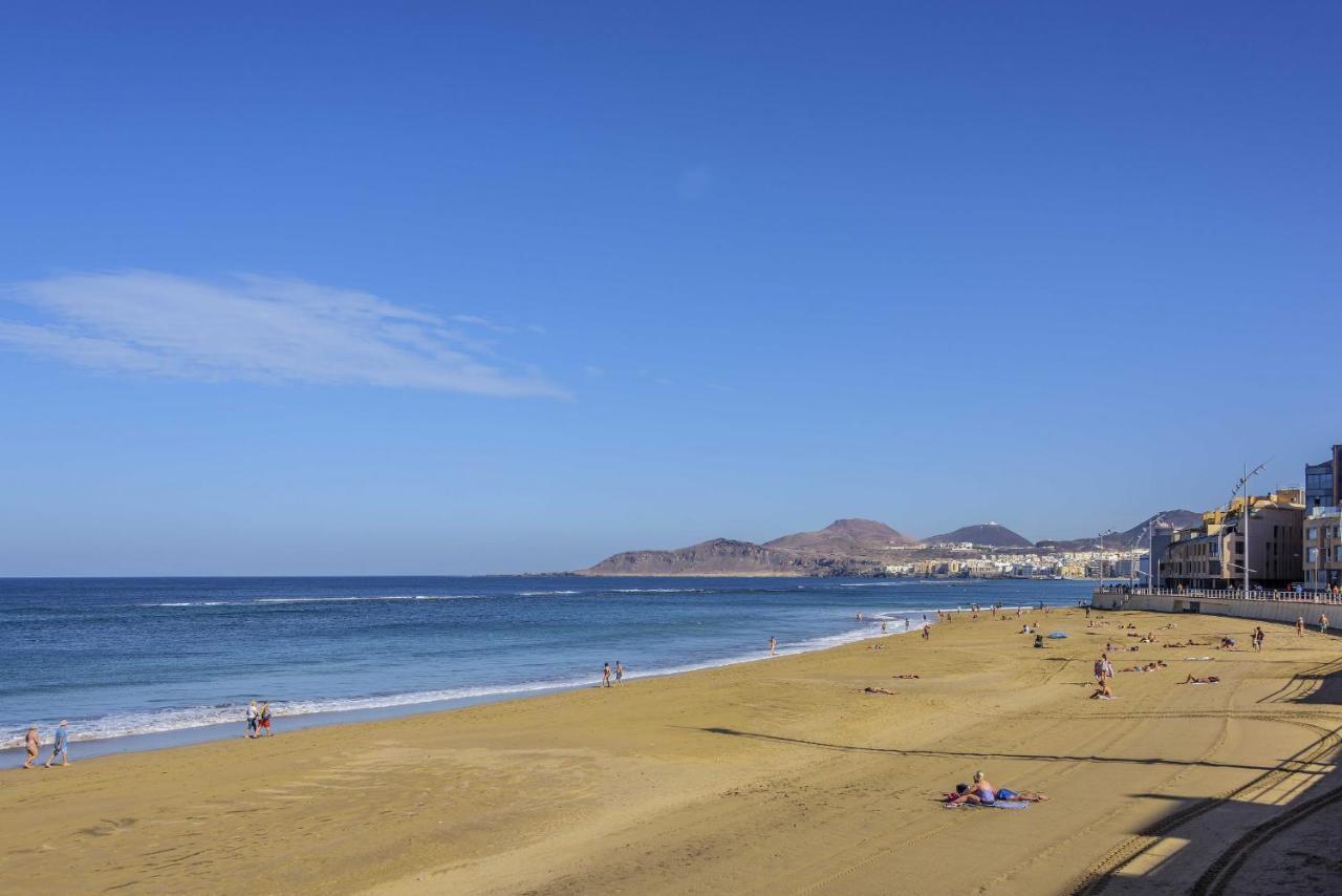 Great Balcony Over Blue Sea By Canariasgetaway Las Palmas Buitenkant foto